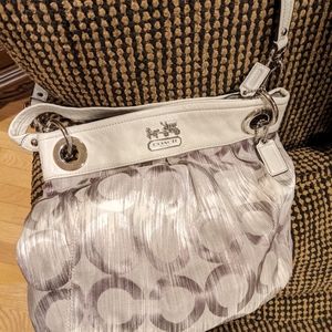 Coach fabric with leather trim